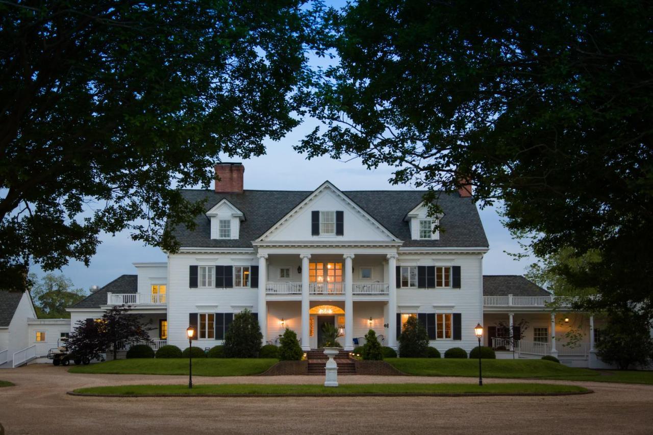 Gloucester Inn At Warner Hall المظهر الخارجي الصورة