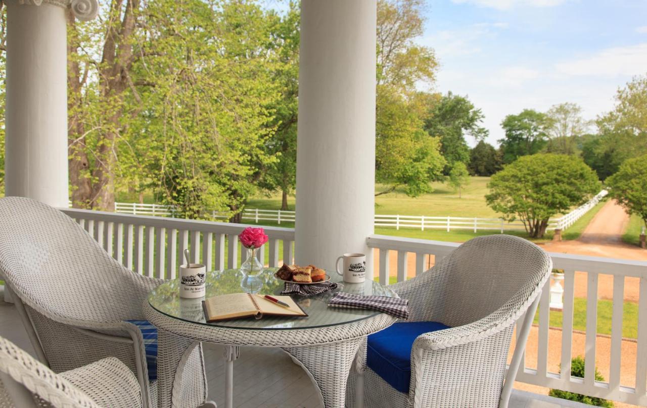 Gloucester Inn At Warner Hall المظهر الخارجي الصورة